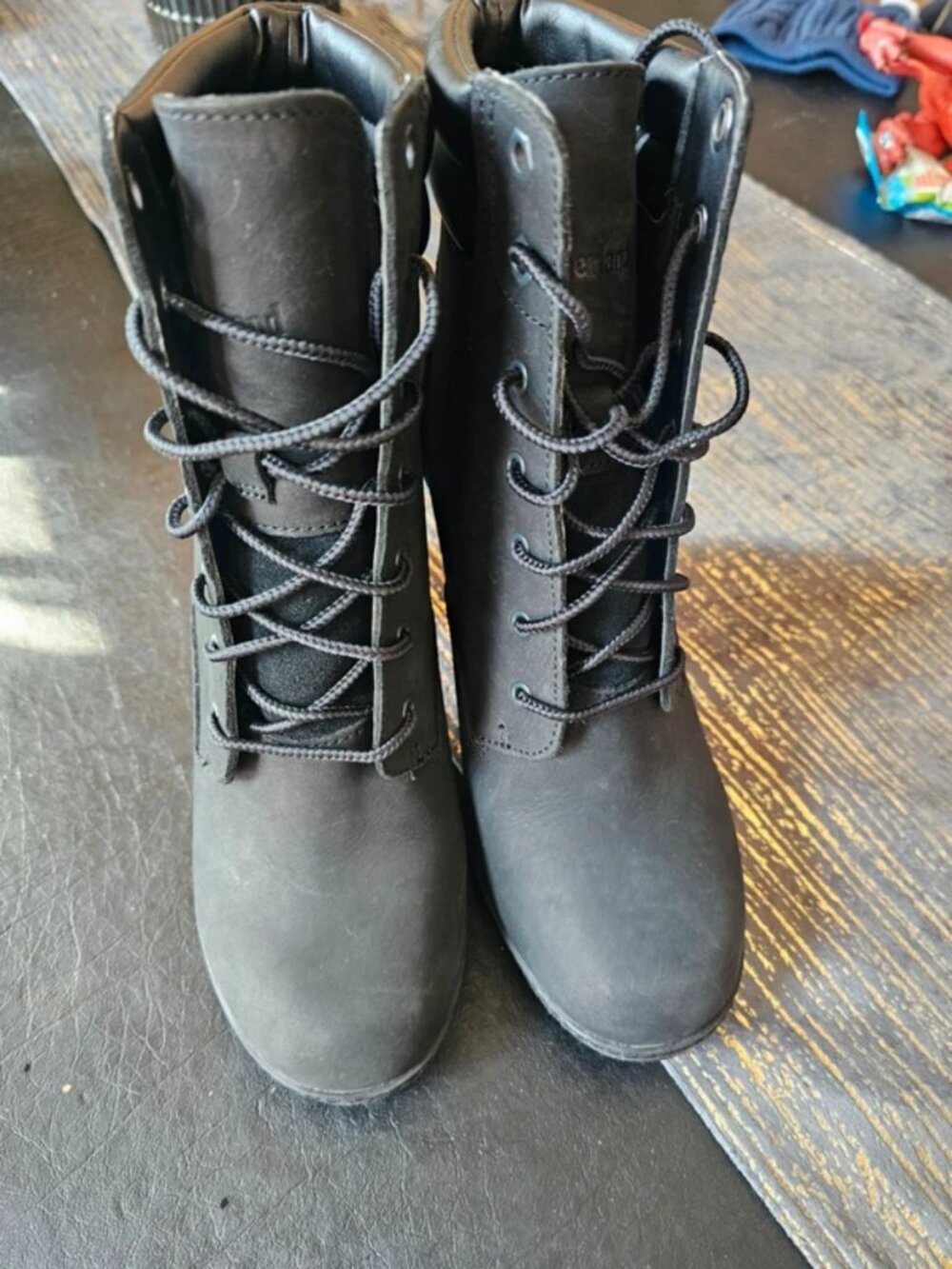 Timberland Women’s Heeled Ankle Boots – Size 9 (New, Never Worn)